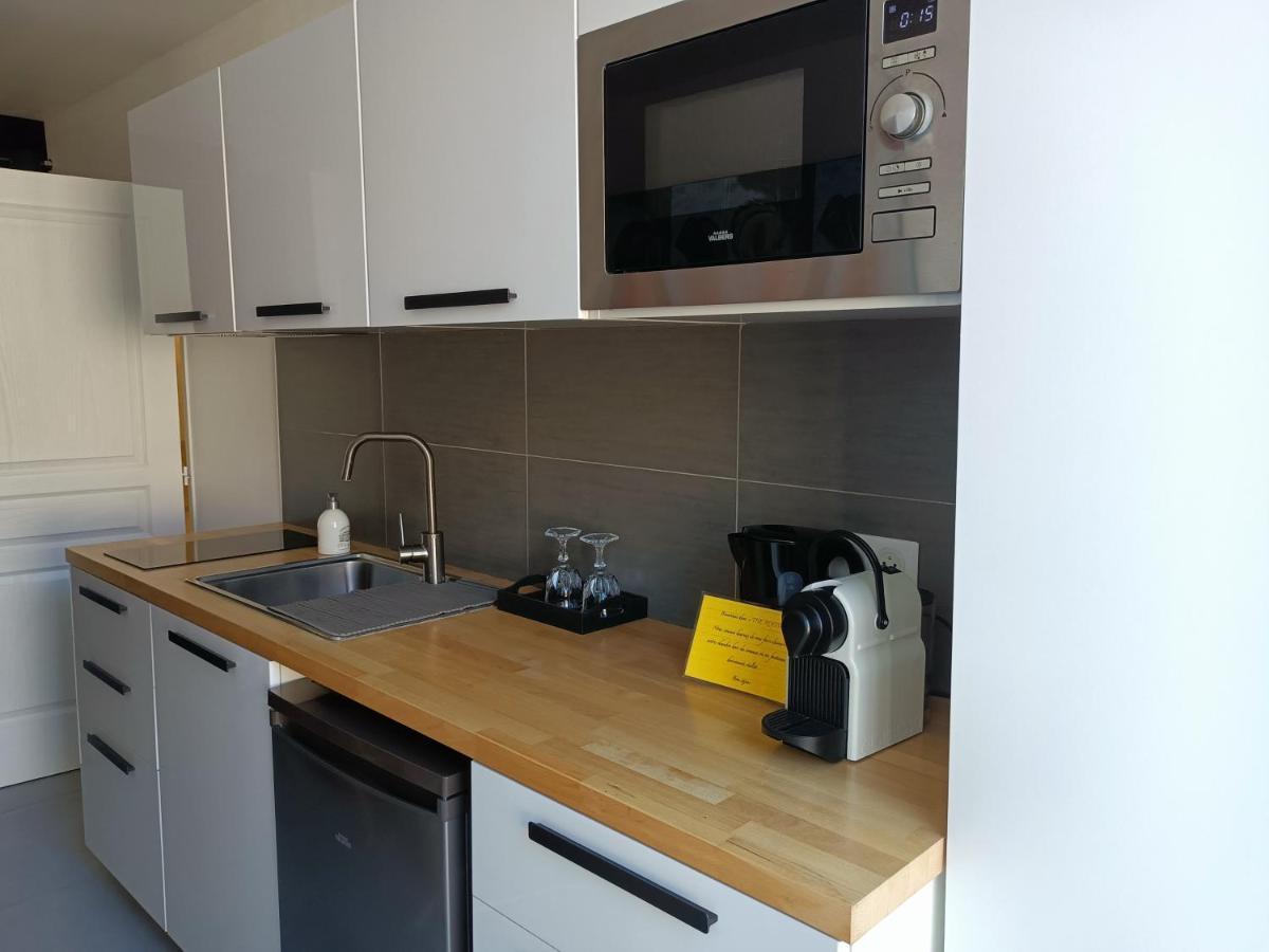 Appartement Balneo Et Sauna Prives The Red Room 莫吉奥 外观 照片
